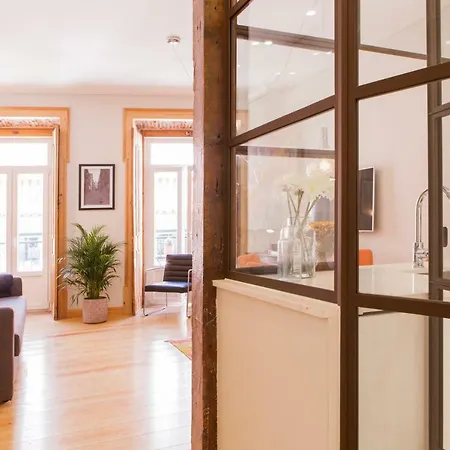 Charming Flat With Balconies Central Chiado District 2 Bedrooms & Ac 19Th Century Building Lisbon Exterior photo